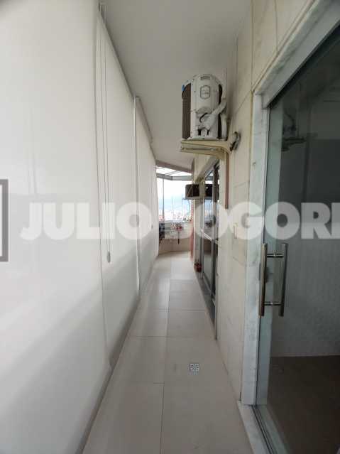 WhatsApp Image 2025-08-22 at 1 - 7