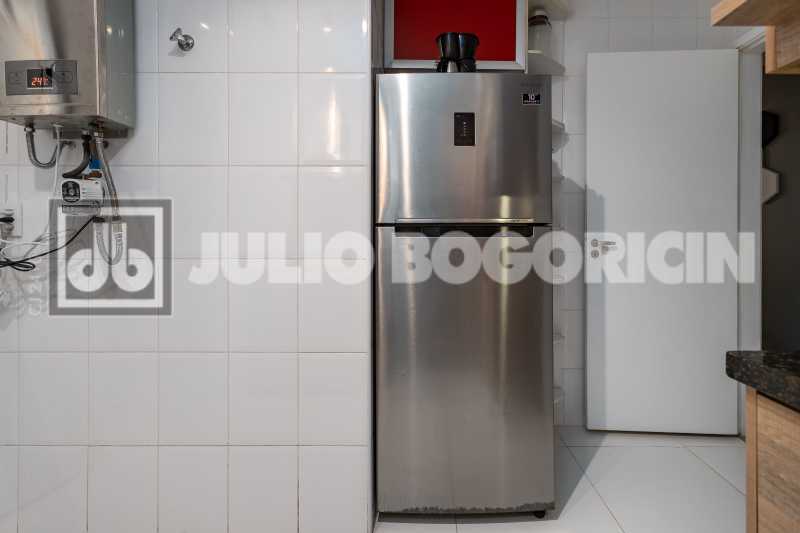 4b24afd4-2d36-4816-8cd3-51867b - 18