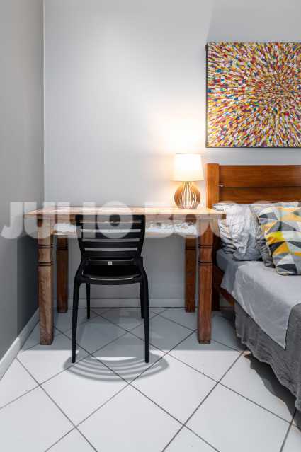 aeb767a9-2b91-40e6-b520-38b21f - 23