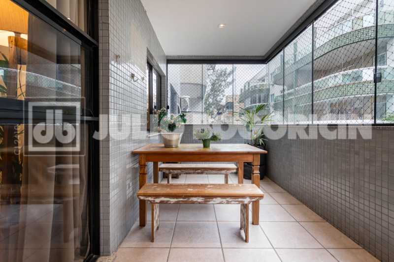 b230cb15-7aa6-4ab9-bad5-b5d268 - 6