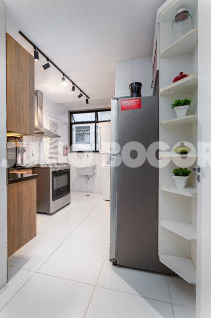 c445072a-f4b5-412d-84bc-01cbf5 - 21