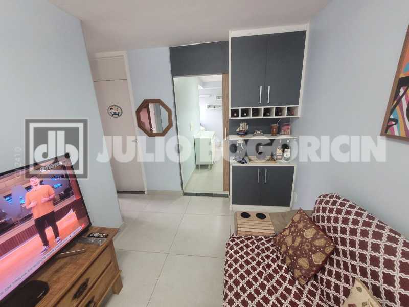 aa5015d5-a124-4206-a49f-db4110 - 6