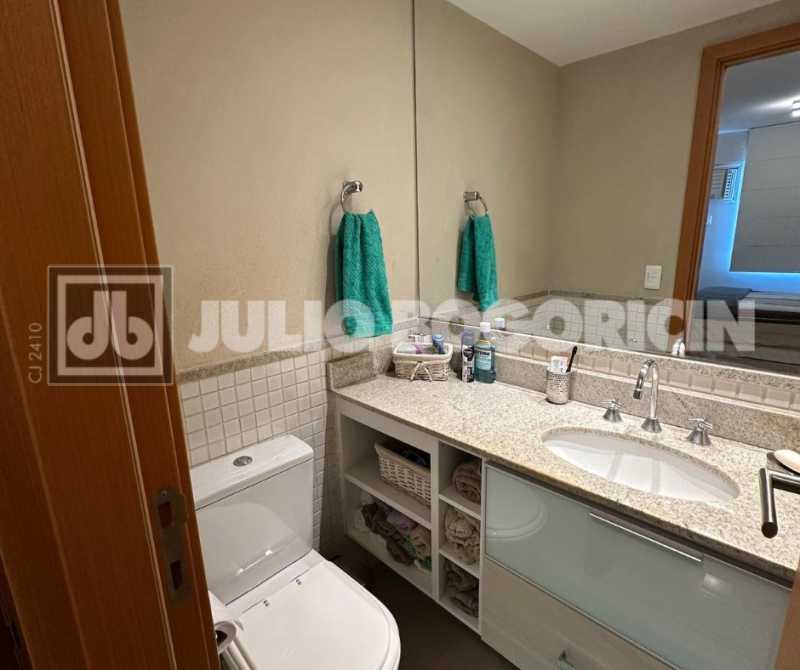 Untitled design - 7. - 6