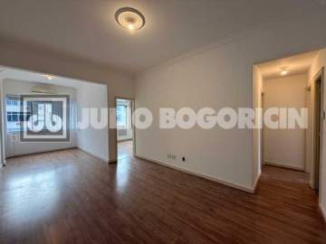 Oportunidade - Apartamento à Venda no Leblon - Andar Alto - Frente - 3 Quartos - 1 Vaga na Garagem - JBL35194