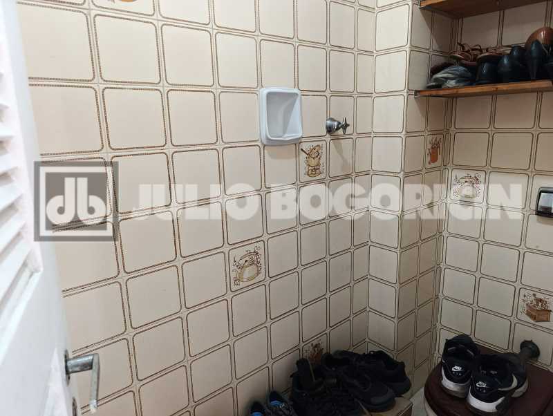 23 BANHEIRO DEPENDENCIA. - 24