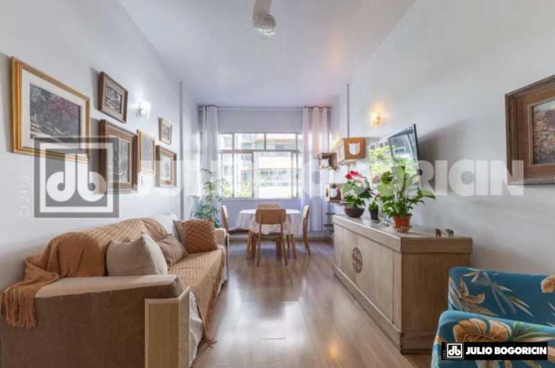 1 Apartamento de 2 quartos a v - 1