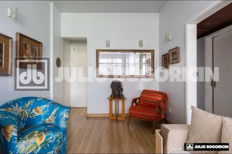 3 Apartamento de 2 quartos a v - 3