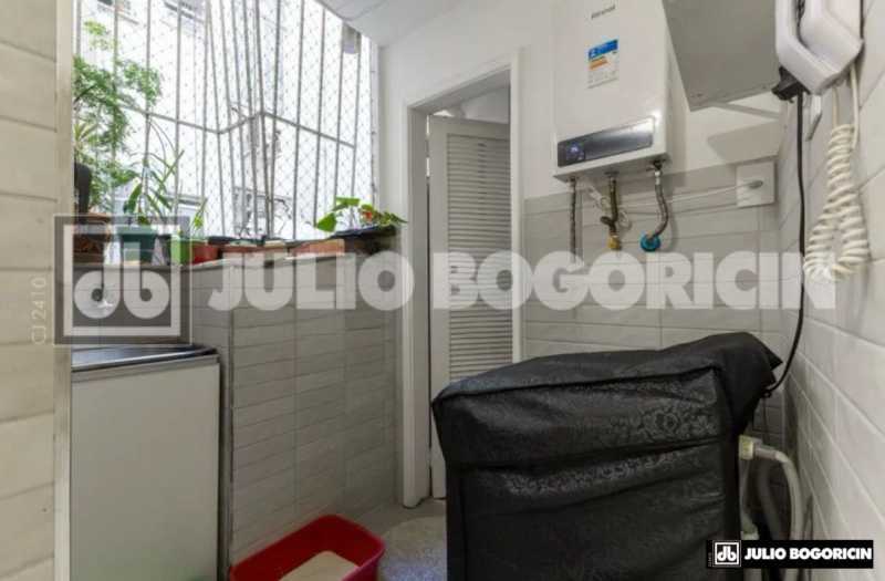 15 Apartamento de 2 quartos a  - 15