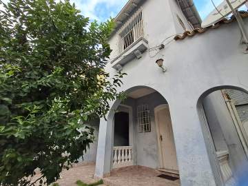 Ótima localização - Méier-Casa de Vila- 3quartos - 1 suíte- 2 banheiros -2 vagas - JBM608256
