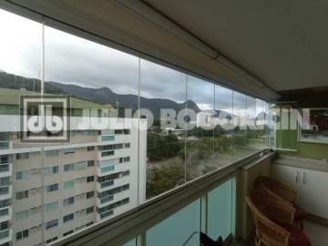 Apartamento : Padrão / Residencial / Barra Olímpica - JBRB214312
