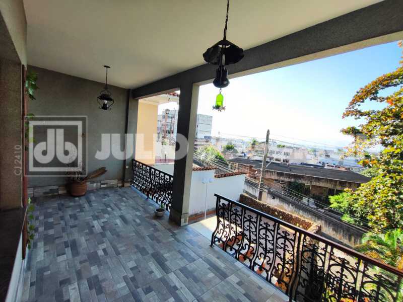 WhatsApp Image 2025-09-15 at 1 - 25