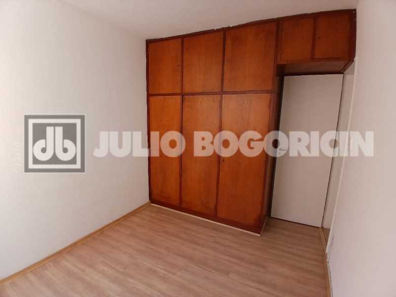 AP R. ANTONIO CORDEIRO 12 - 13