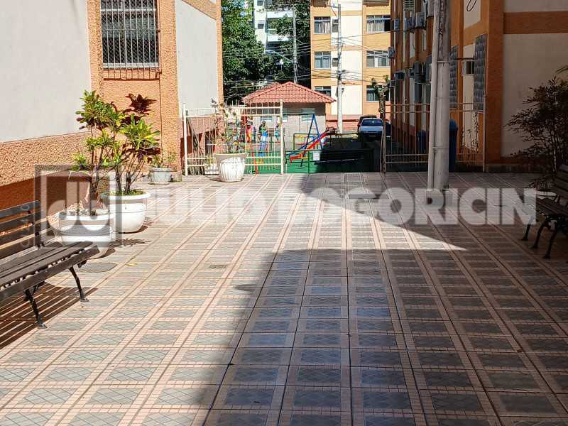 ÁREA DE CONVIVÊNCIA-2 - 20