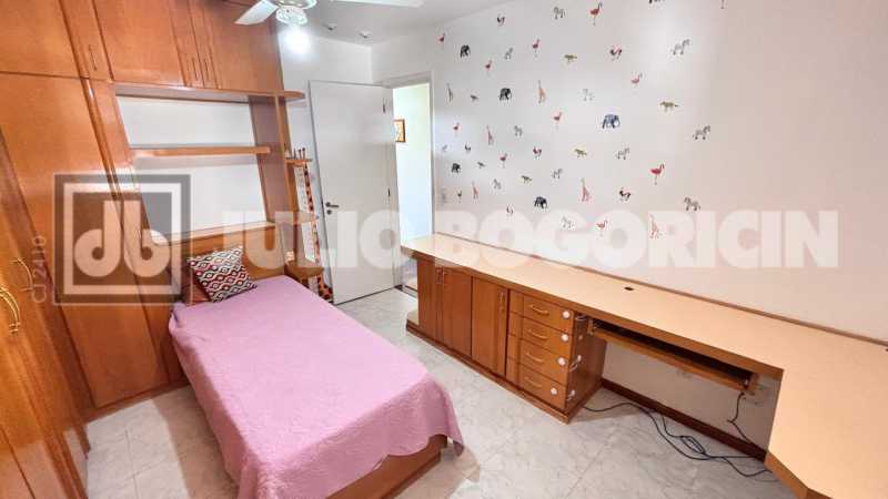 7b6069af-055c-4a0c-b862-21e279 - 12