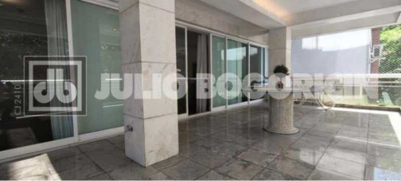 ddcc2d97-9c5a-4deb-bc9c-54221b - 2