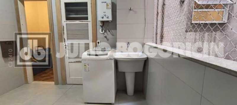 b8fb8dfc-0827-417c-9e70-a7a825 - 27