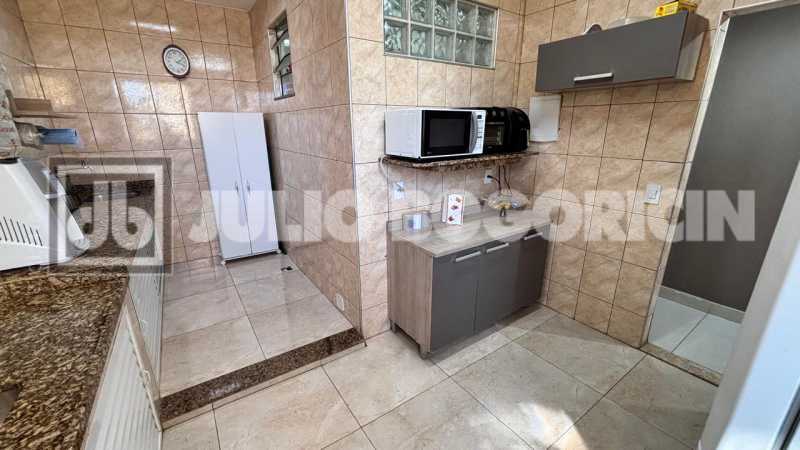7c358c1e-3414-47e3-bafe-067147 - 13