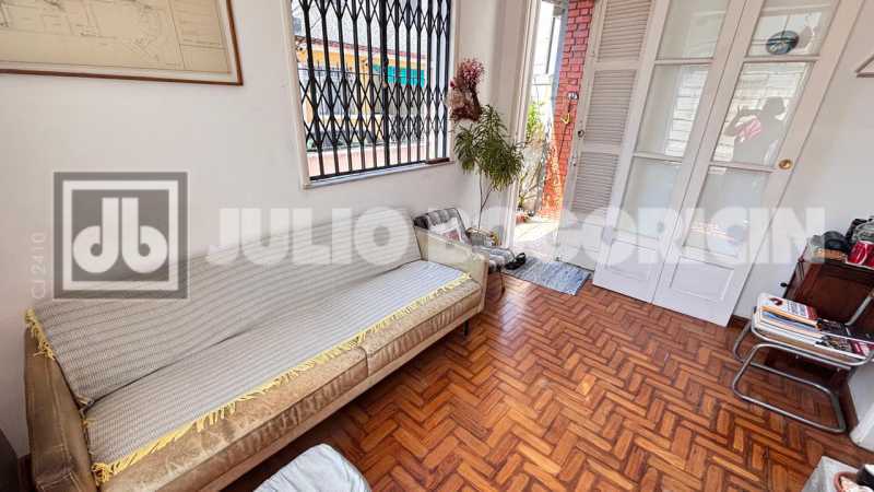 629bf169-95d2-400e-a44a-9c3b15 - 3