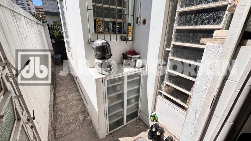 ceee5ed9-7126-44aa-b747-f405da - 19