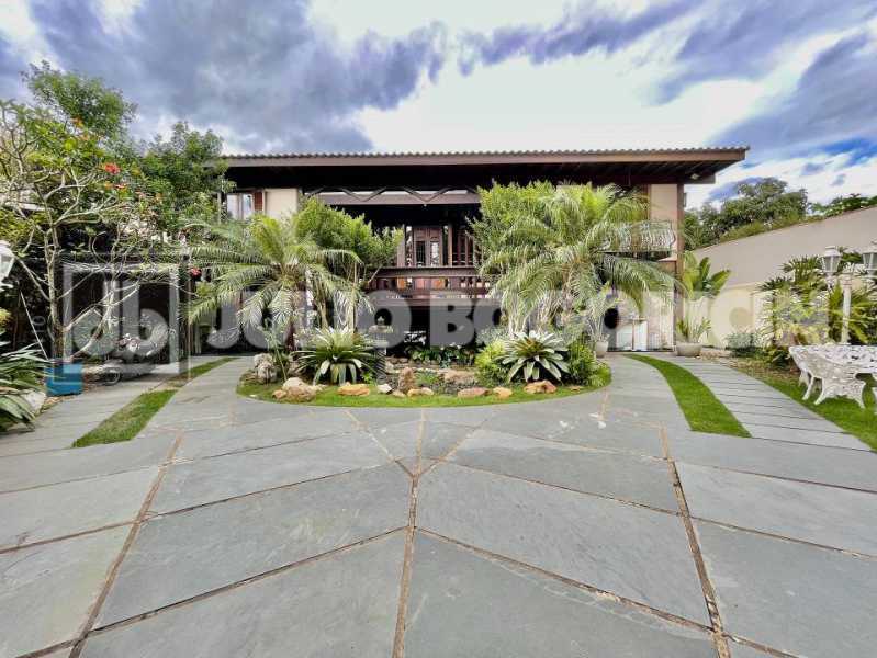 56220047-e339-4be9-9518-3eeb3f - 2