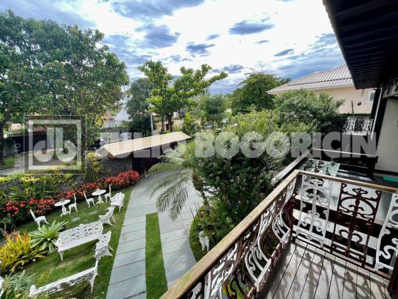 f10eb89f-0e82-4366-9edc-bcff60 - 7