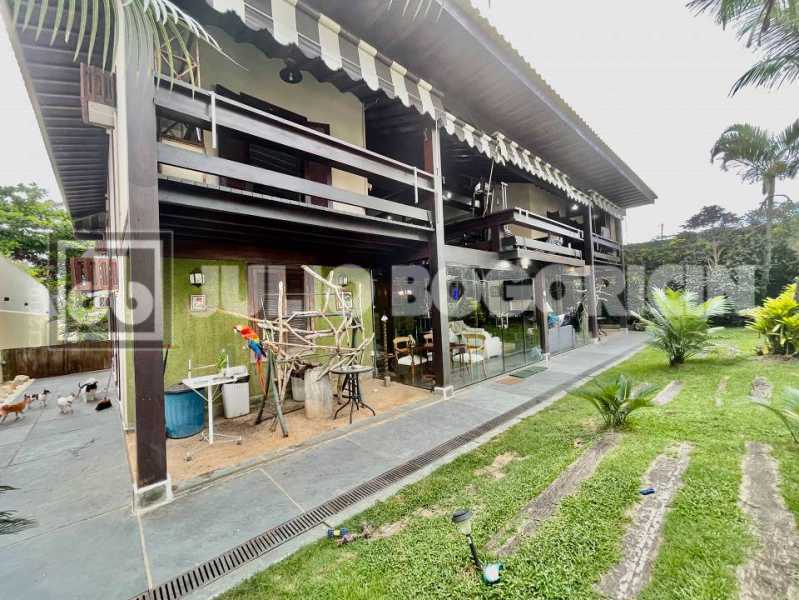 70bff499-6da7-44ab-b4a9-39bbac - 25