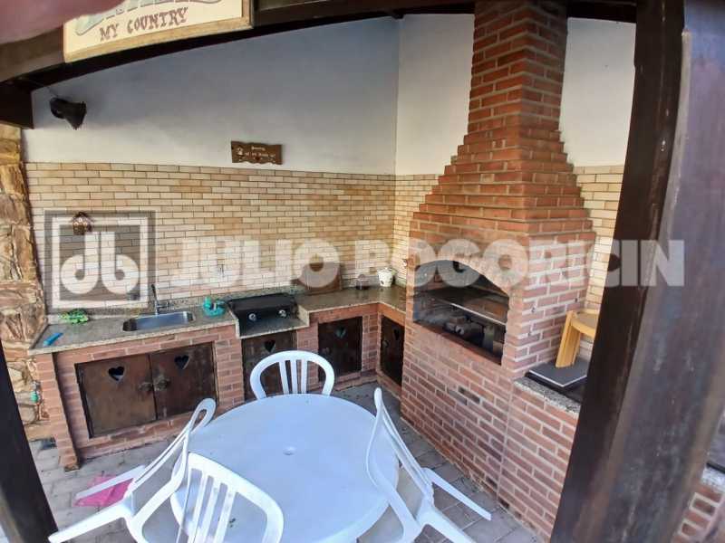 780ae37b-ef7e-41bb-aad6-8d09f4 - 4