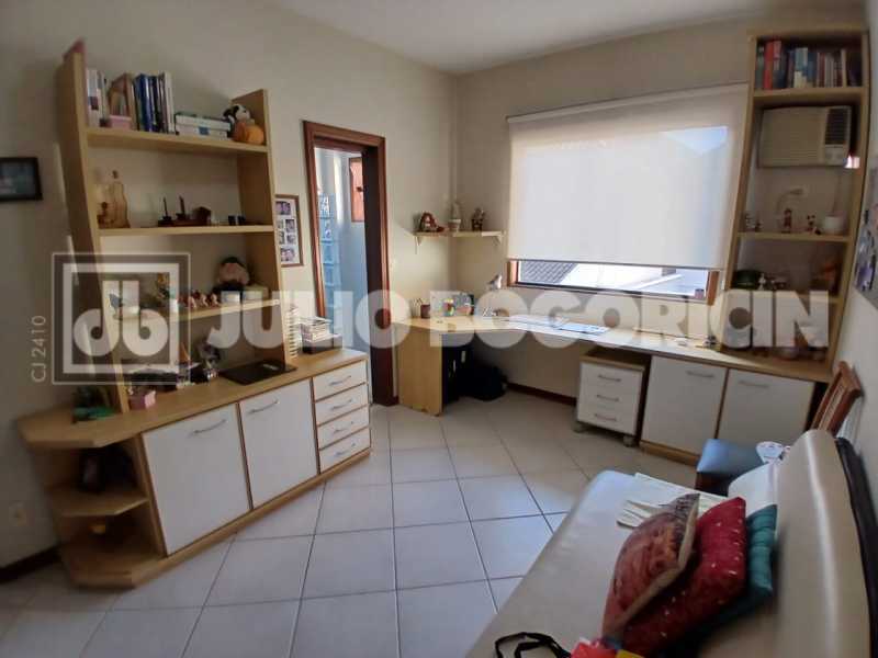 d3471f69-f601-4f22-a909-a2559f - 20