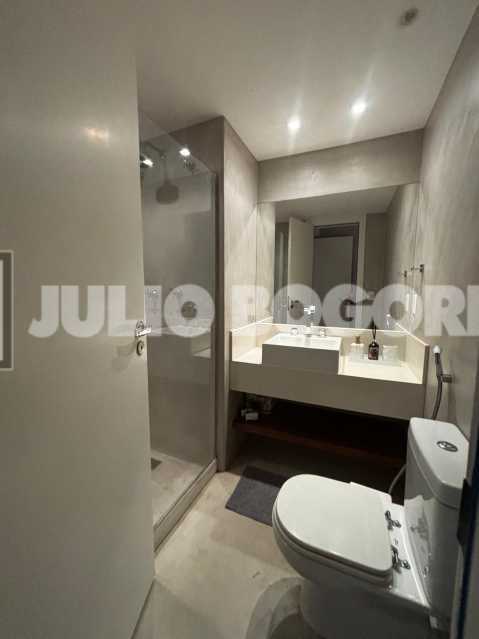 WhatsApp Image 2025-10-22 at 1 - 12