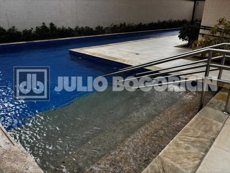 WhatsApp Image 2025-10-22 at 1 - 13