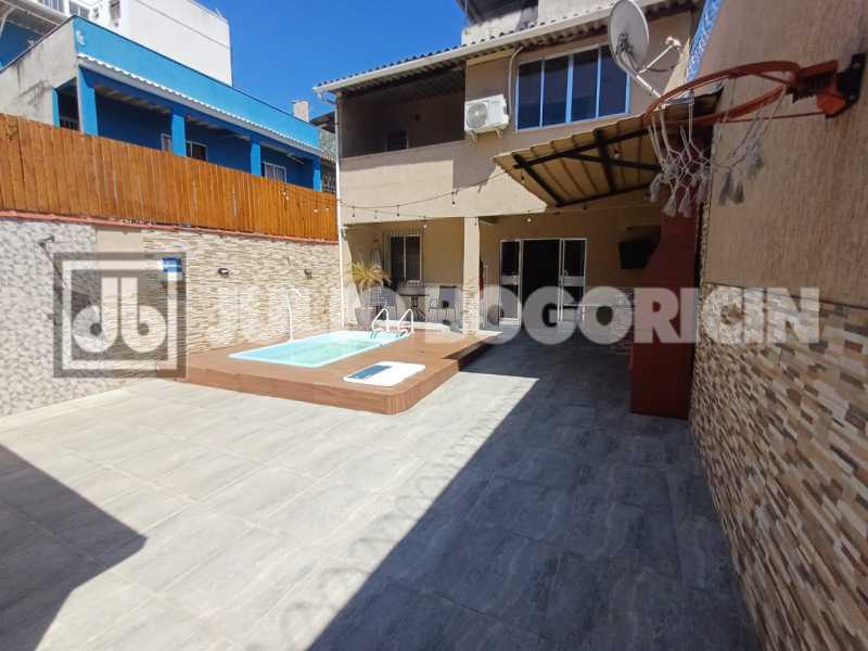 Piscina 3. - 28