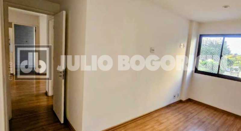 6dce758a-6bd0-44f6-af96-457502 - 6