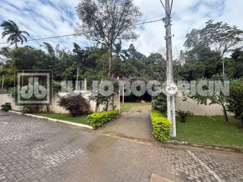 WhatsApp Image 2025-09-16 at 1 - 27