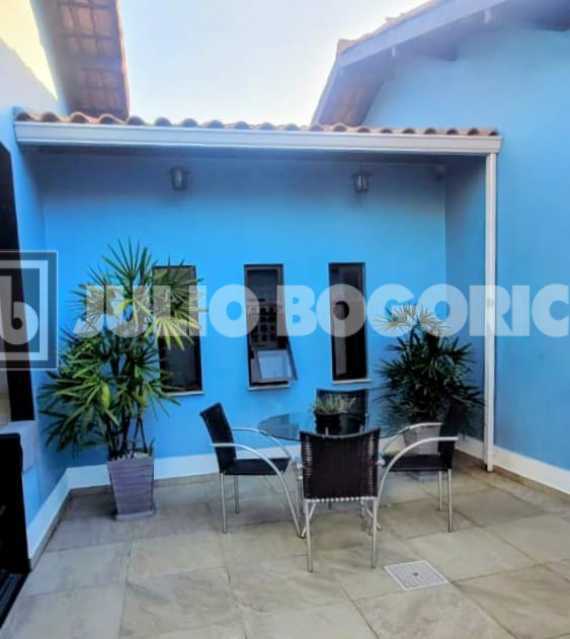 bd99dd76-1315-4551-b158-cf7052 - 22