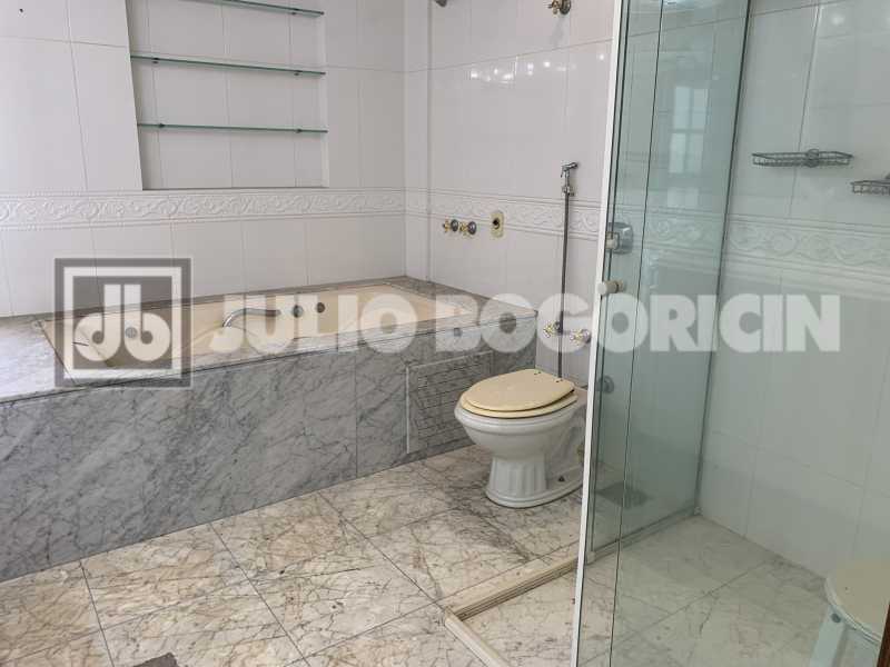 Conheça IMG_1740. do imóvel - ANIL CASA CONDOMINIO FECHADO 418M2 PISCINA SAUNA CHURRASQUEIRA - JBJ601882 - 18 IMG_1740. - 18