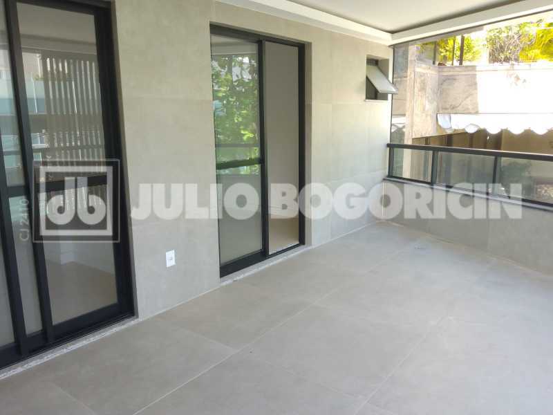 WhatsApp Image 2025-09-18 at 1 - 11