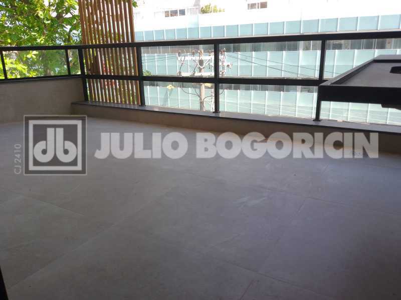 WhatsApp Image 2025-09-18 at 1 - 10