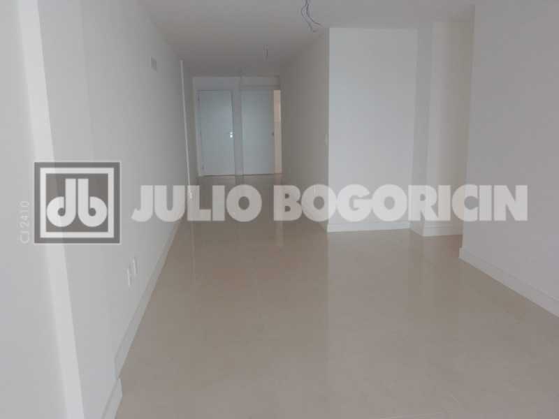 WhatsApp Image 2025-09-18 at 1 - 14