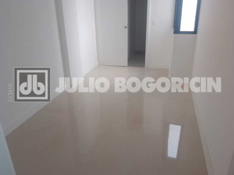 WhatsApp Image 2025-09-18 at 1 - 23