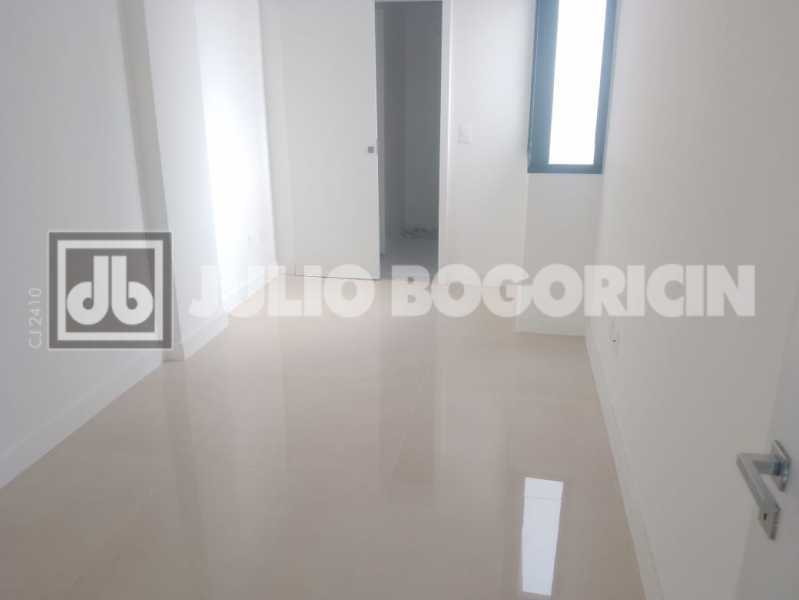 WhatsApp Image 2025-09-18 at 1 - 25