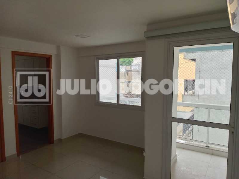 WhatsApp Image 2025-11-08 at 0 - 5