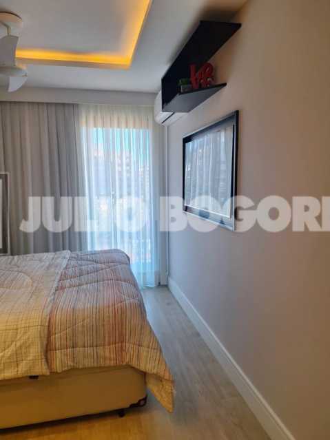 Conheça 9 do imóvel - Apartamento : Padrão / Residencial / Freguesia (Jacarepaguá) - JBJ36774 - 9 9 - 9