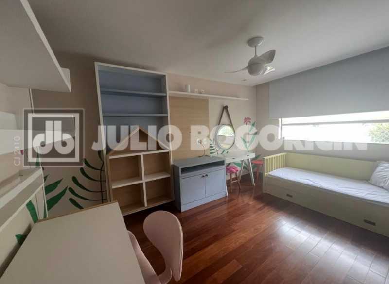 1758393906695_1. - 3