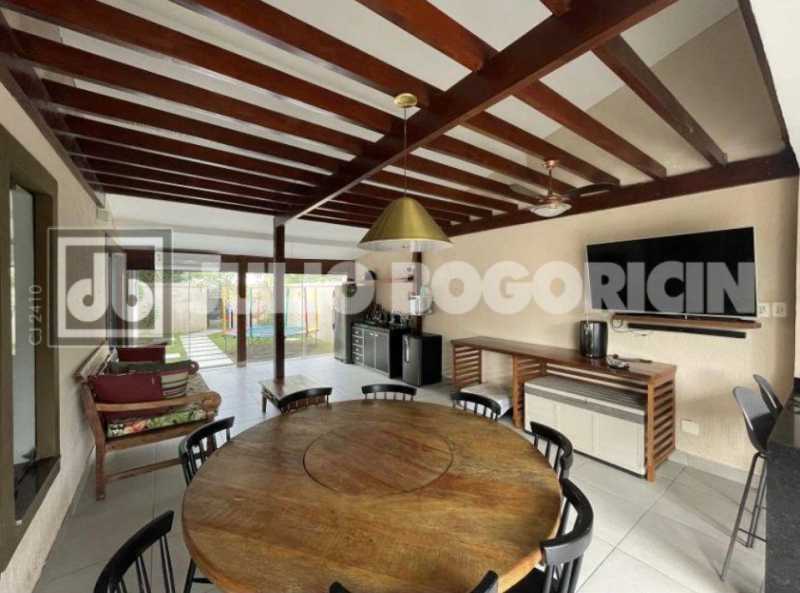 1758393904923_1. - 29