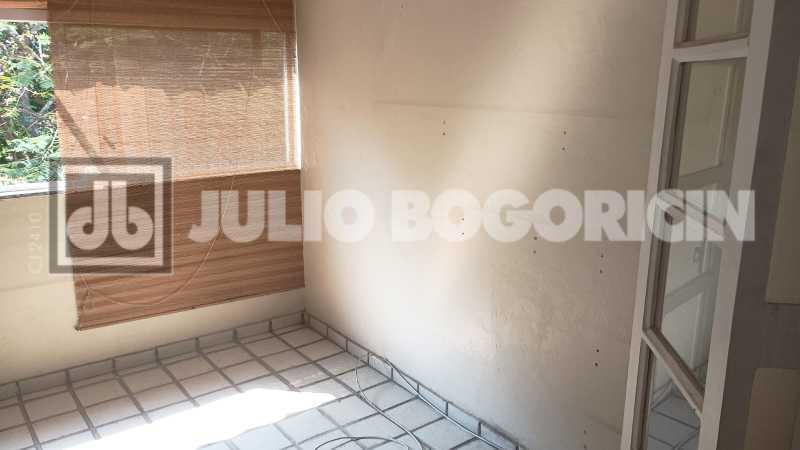 05303581-390f-42a3-a1f0-75f652 - 20