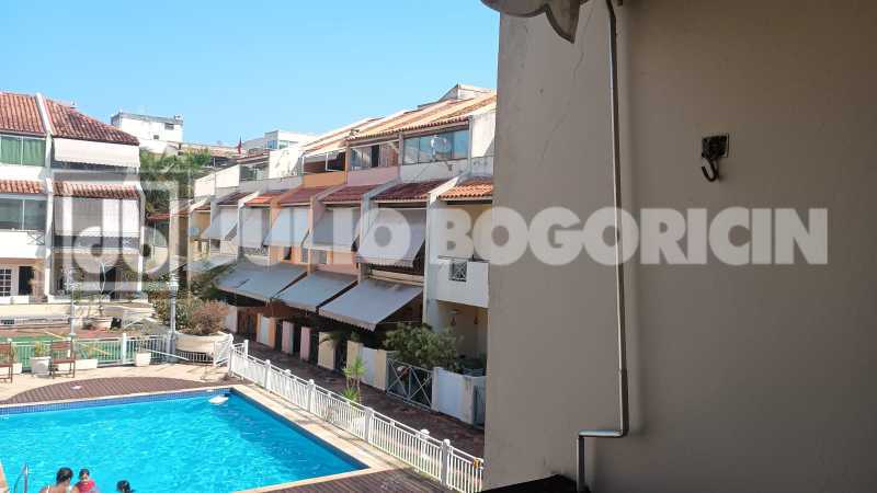 ab5bed54-1fb2-4781-972b-3bd7ce - 23