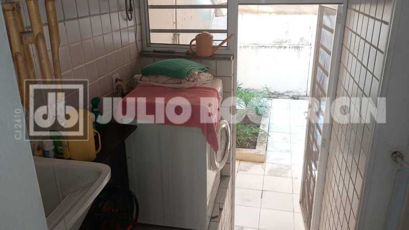 fcc214ec-770c-4e8a-b218-474ed9 - 32