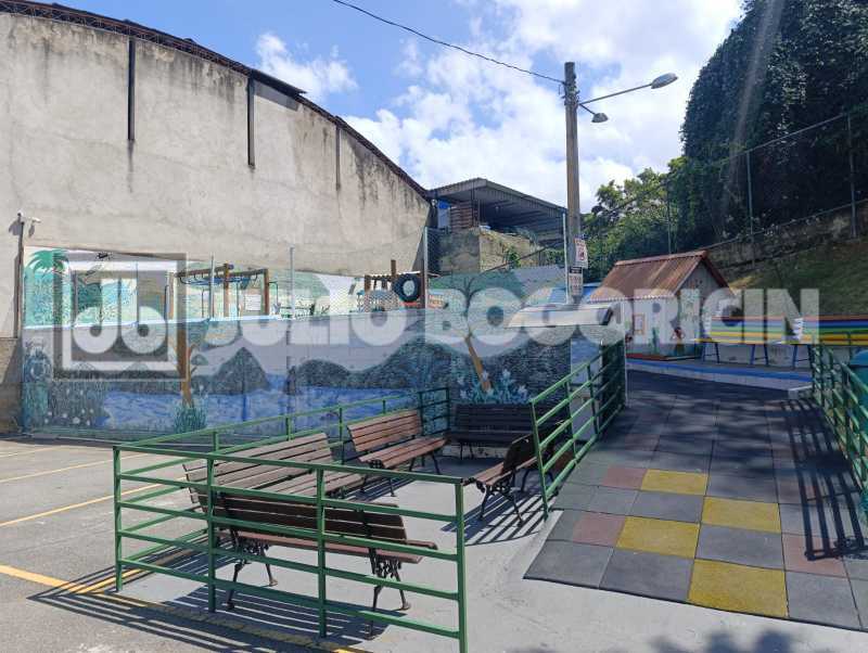 5e4fd942-c4a2-4f8d-b948-089154 - 22