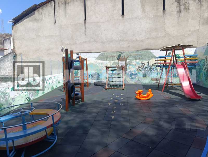 6d806e10-dfe8-4af5-b949-6e136e - 18