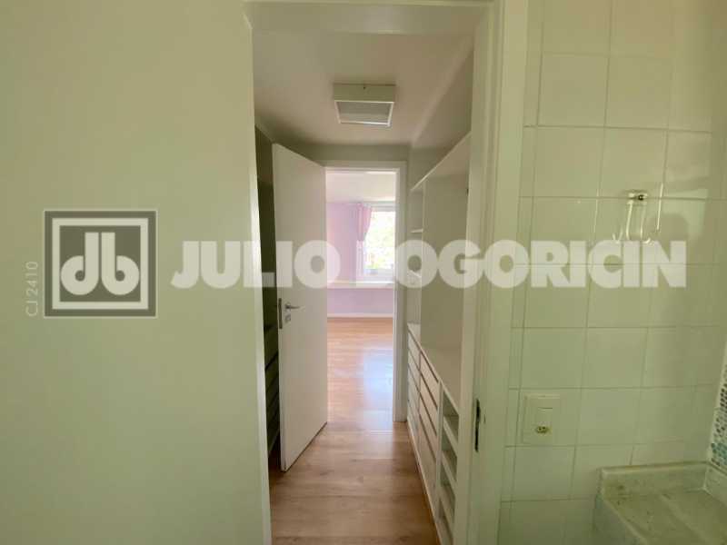 WhatsApp Image 2025-10-17 at 6 - 17